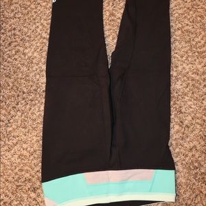 Lululemon leggings- crop!!